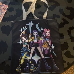 Trendy Black K Pop Tote Bag